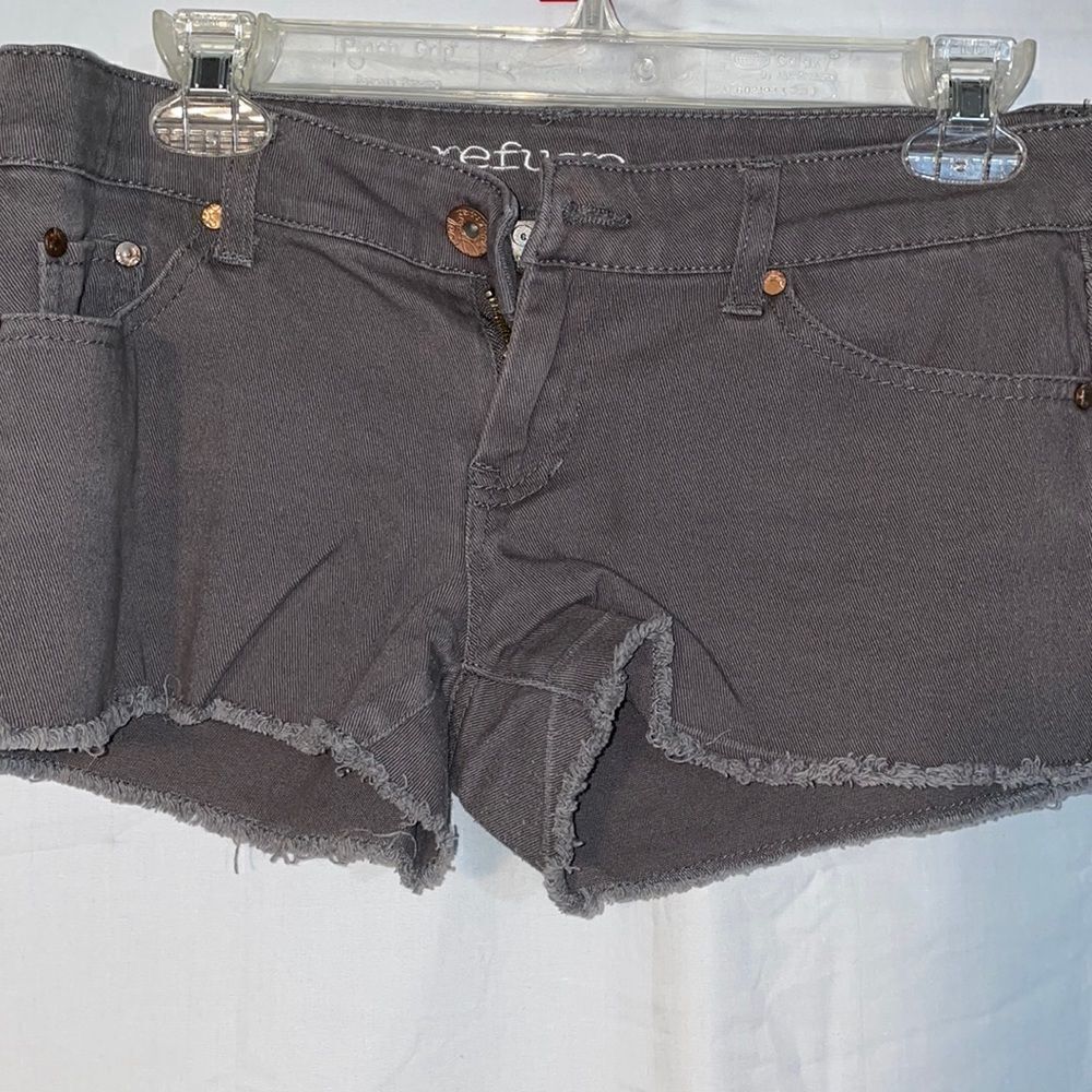Refuge shorts 
